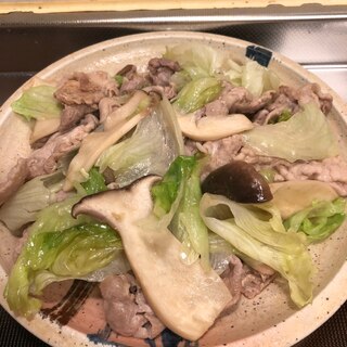 レタスでカサ増し♪豚肉とエリンギの和風炒め^_^